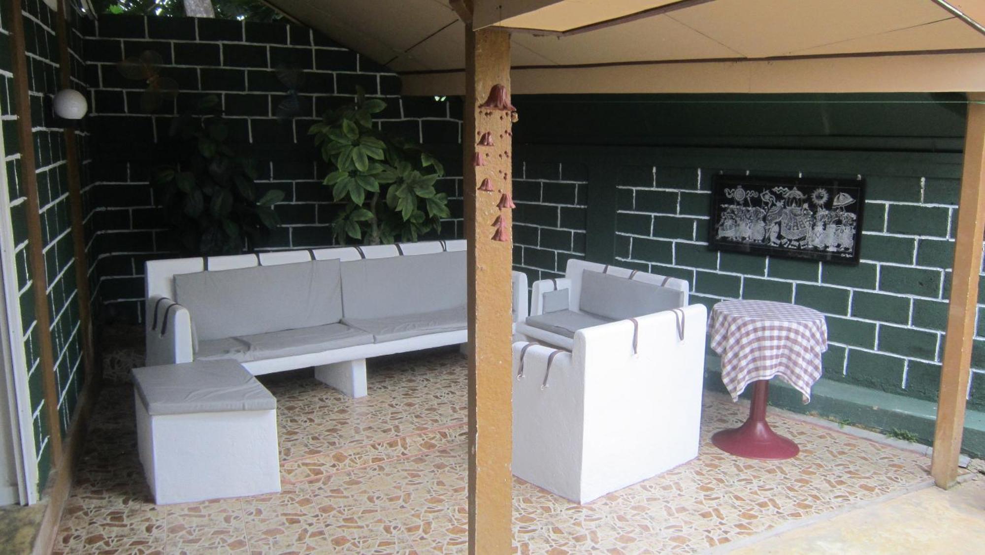 Hilda Guest House Хиккадува Экстерьер фото