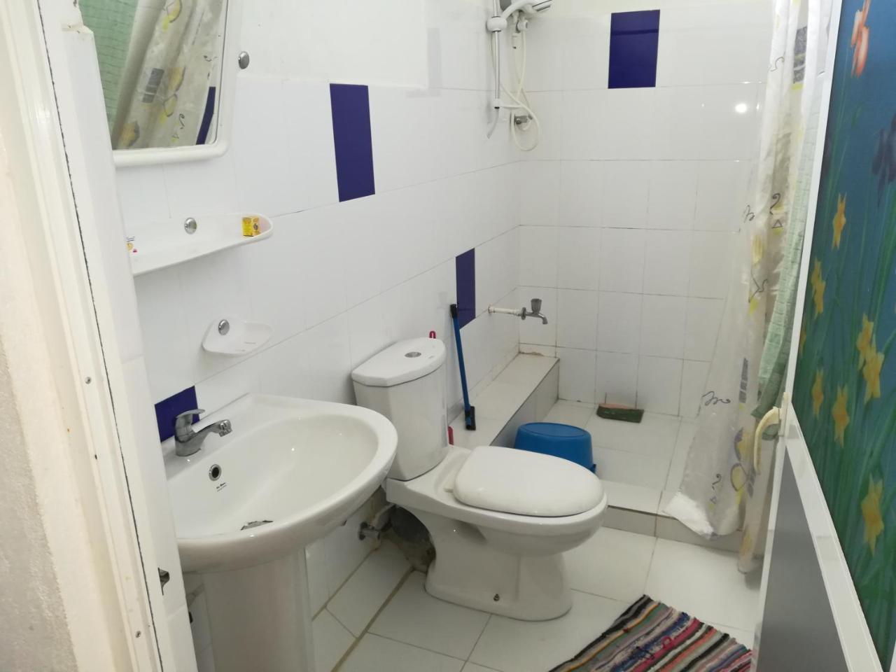 Hilda Guest House Хиккадува Экстерьер фото